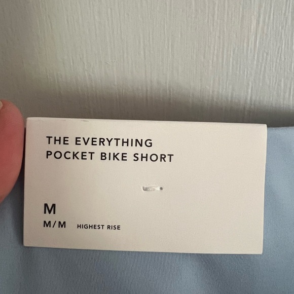 NWT American Eagle 6” The Everything Bike Pocket Shorts - Picture 4 of 5